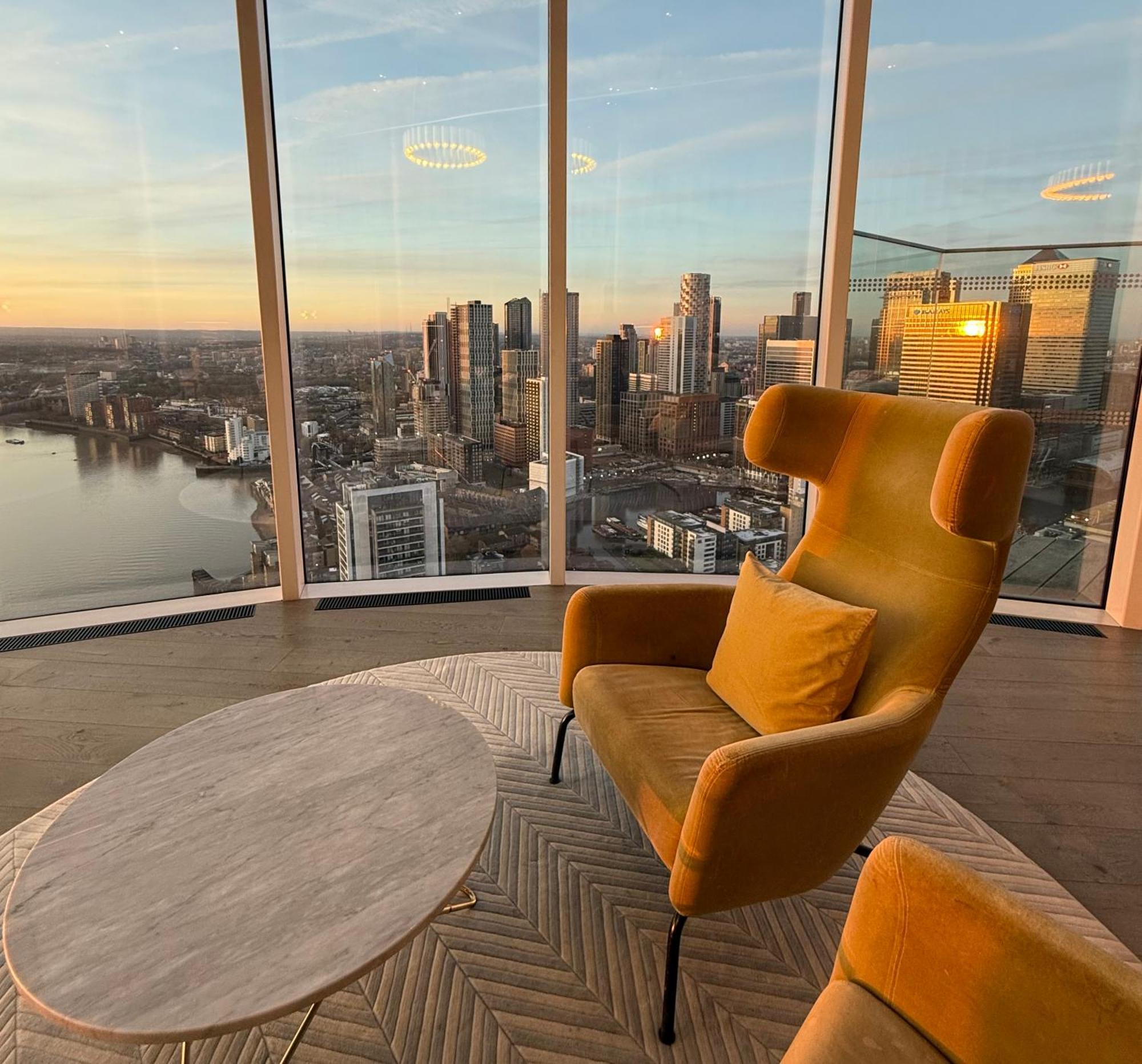 Luxury Modern 2 Bed Flat With Balcony And City View - Canary Wharf City Center London Eksteriør bilde
